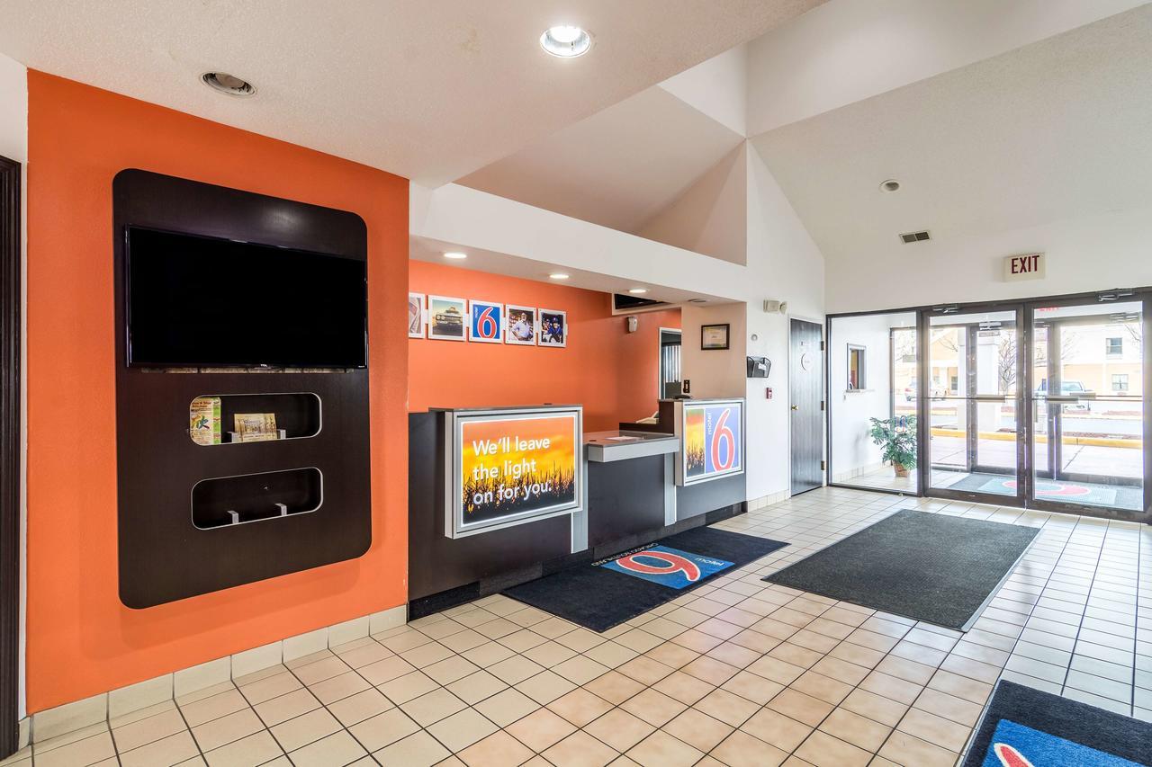 Motel 6-Harvey, Il Экстерьер фото